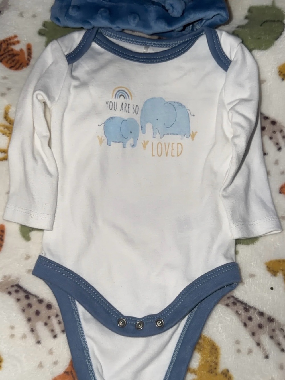 Kyle + Deena Baby Elephant Bodysuit & Hat Set – Size 0–3M